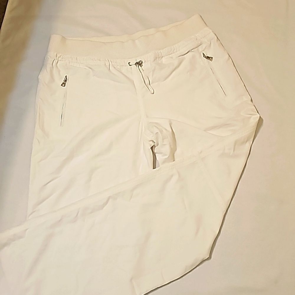 Ellie Tahari lined joggers size small